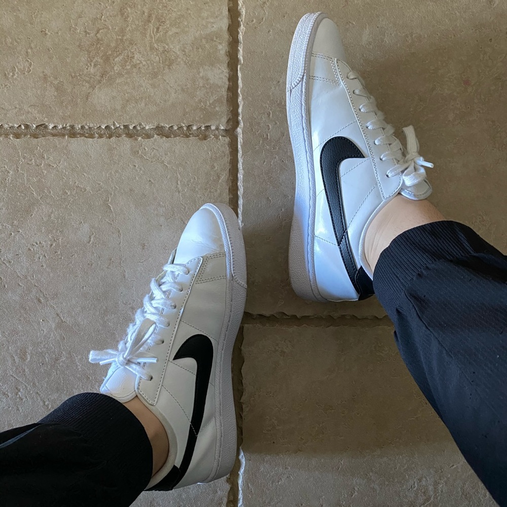 NIKE Court Royal Black&White